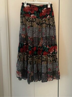 Fashion passport Vintage tiered Cotton Floral elastic-waist maxi skirt M